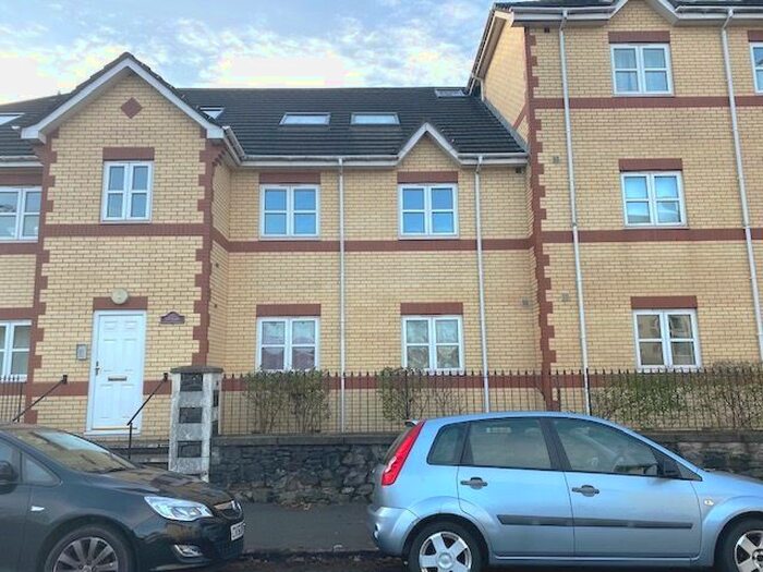 2 Bedroom Flat To Rent In Oakfield Street, Cardiff, CF24