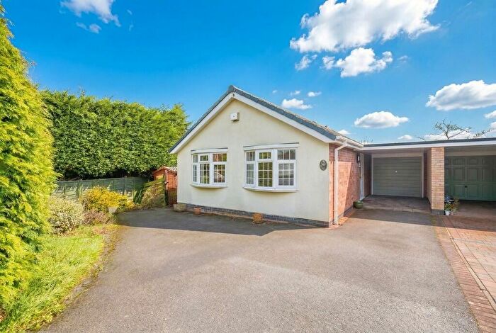 2 Bedroom Detached Bungalow For Sale In Fox's Covert, Fenny Drayton, CV13