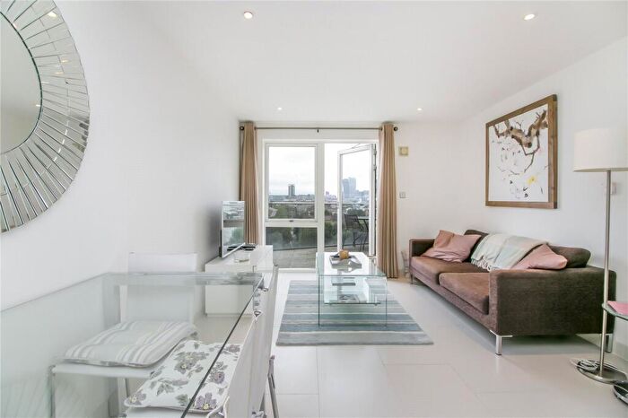 1 Bedroom Apartment To Rent In Freda Street, London, SE16