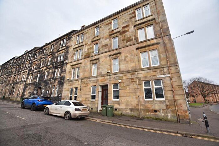 2 Bedroom Flat To Rent In Cochran Street, Paisley, PA1