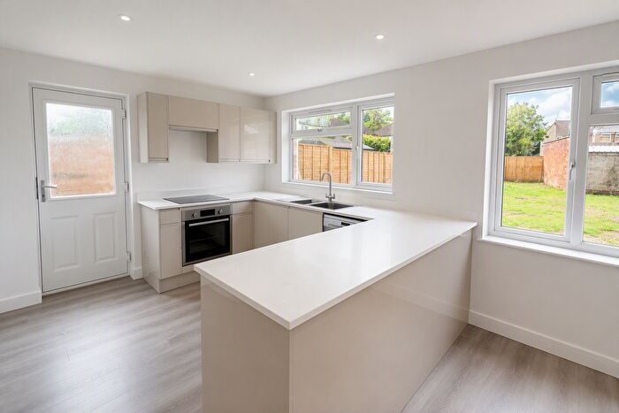 3 Bedroom Property To Rent In Cedar Crescent, Tonbridge, TN10