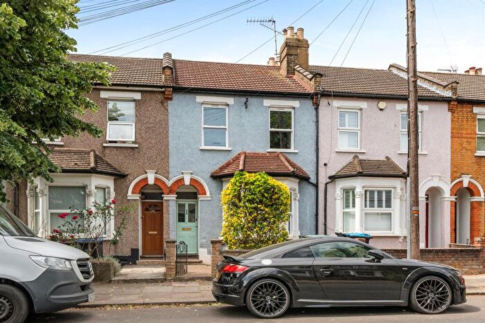 3 Bedroom Terraced House For Sale In Falmer Road, Enfield, EN1