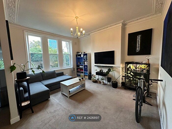 1 Bedroom Flat To Rent In South Lambeth Road, London, SW8