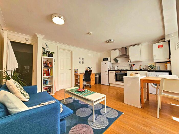 1 Bedroom Flat To Rent In Church Road, Leyton, E10