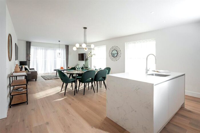 2 Bedroom Apartment For Sale In Whetstone Square, - High Road, Whetstone, London, N20