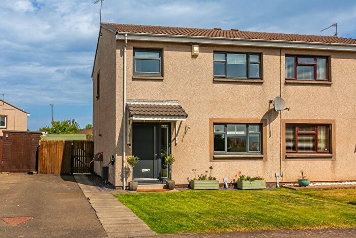 3 Bedroom Semi Detached House For Sale In Winton Court, Tranent, EH33