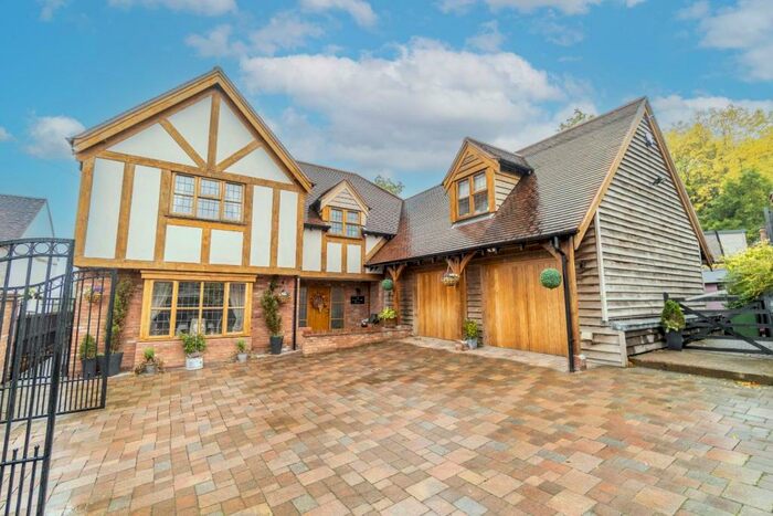 5 Bedroom Detached House To Rent In Gospel End Road, Gospel End Village, Sedgley, DY3