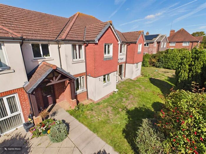 1 Bedroom Retirement Property For Sale In Sheppard Court, Tilehurst, Reading, RG31
