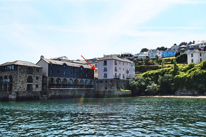 2 Bedroom Flat For Sale In Admirals Quay, The Packet Quays, TR11