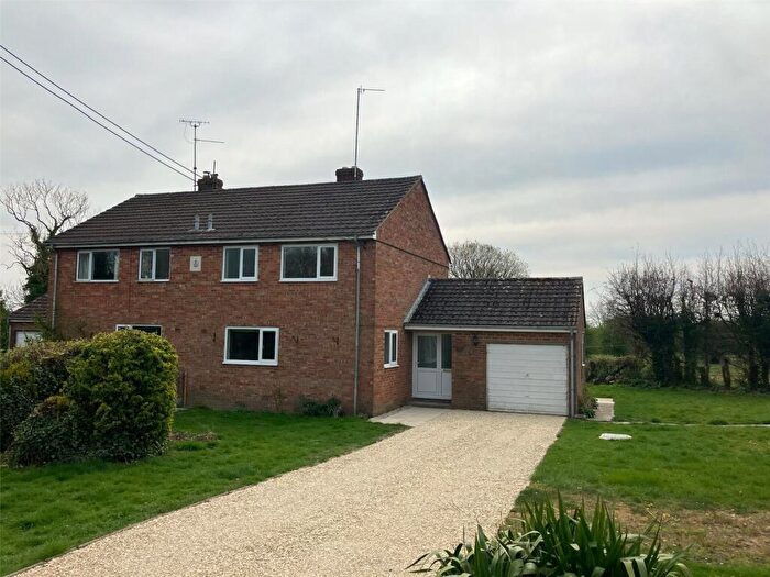3 Bedroom Semi-Detached House To Rent In Easton Farm Cottages, Bishop's Cannings, Devizes, SN10
