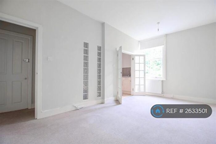 1 Bedroom Flat To Rent In Evering Road, London, E5