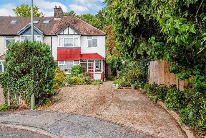 3 Bedroom Semi-Detached House For Sale In The Crossways, Merstham, RH1