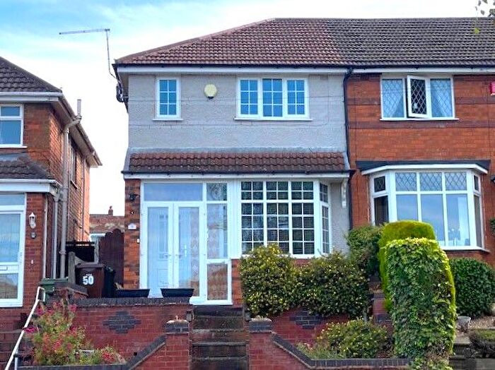 3 Bedroom End Of Terrace House To Rent In Glencroft Road, Solihull, B92
