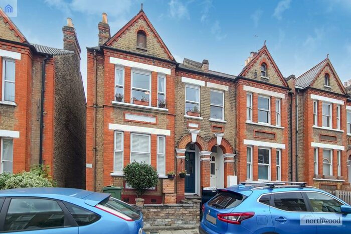 1 Bedroom Flat To Rent In Gipsy Road, West Norwood, London, SE27
