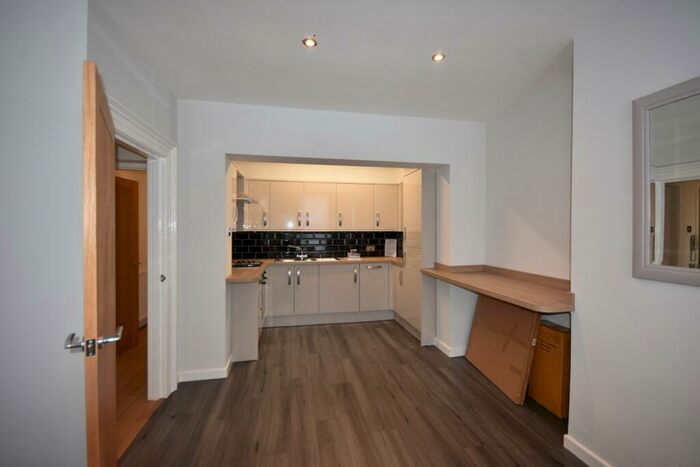 2 Bedroom Apartment To Rent In Akenside Terrace, Jesmond, NE2