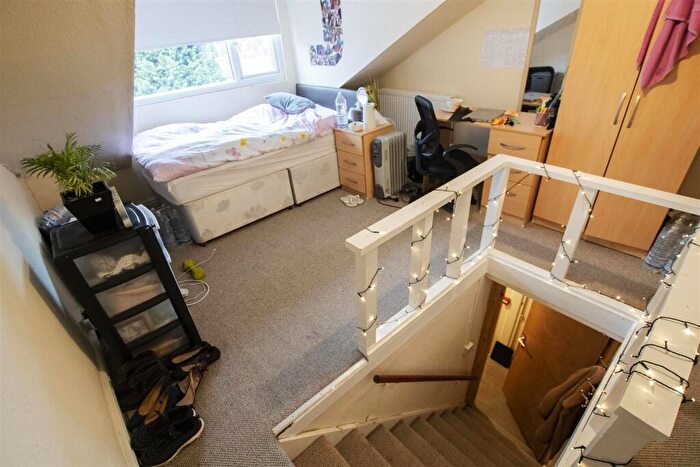 4 Bedroom House To Rent In Rookery Road, Selly Oak, Birmingham, B29