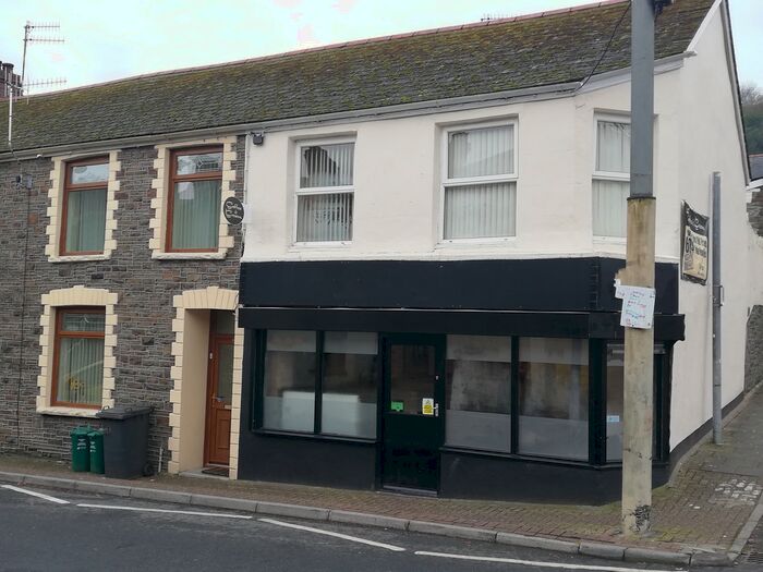 4 Bedroom Terraced House To Rent In Rheola St, Mountain Ash, Rhondda Cynon Taff, CF45