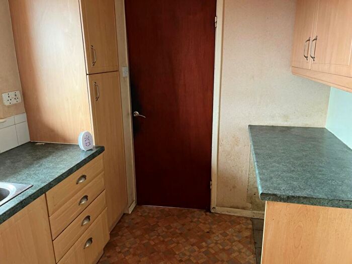 1 Bedroom Flat For Sale In Flat Beechwood Lodge, Doncaster Road, Rotherham, South Yorkshire, S65