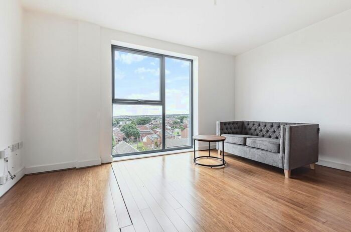 1 Bedroom Flat To Rent In Beeston Road, Beeston, Leeds, LS11