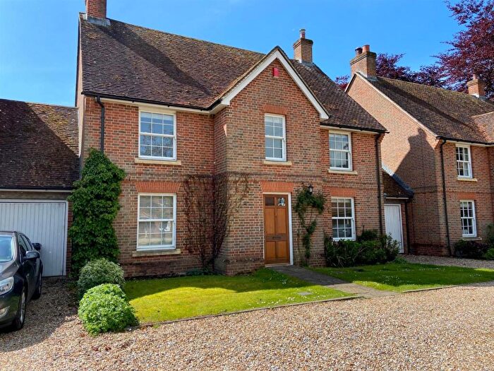 4 Bedroom House For Sale In Dummer, Basingstoke, RG25