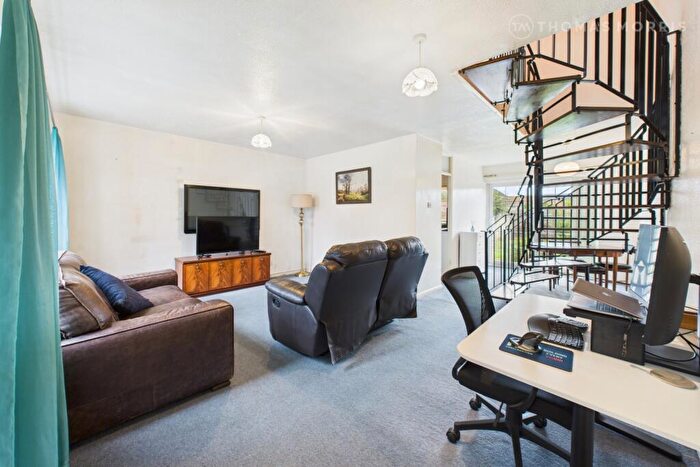 4 Bedroom End Of Terrace House For Sale In Osprey Road, Biggleswade, Bedfordshire, SG18