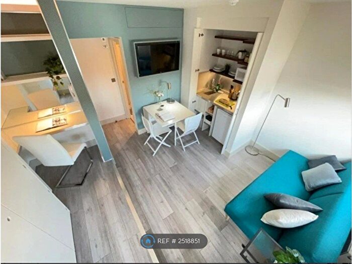 Studio To Rent In Seafield Road, Hove, BN3