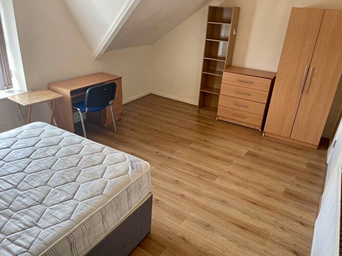 5 Bedroom Property To Rent In King Edwards Road, Brynmill, Swansea, SA1