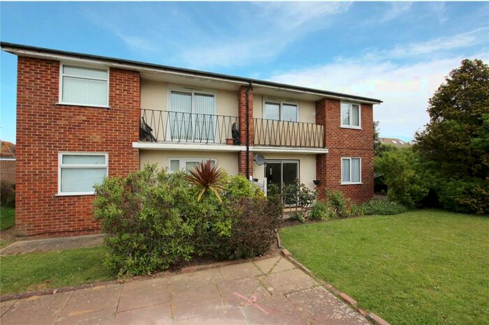 1 Bedroom Apartment To Rent In Fairlawn Drive, Broadwater, Worthing, West Sussex, BN14