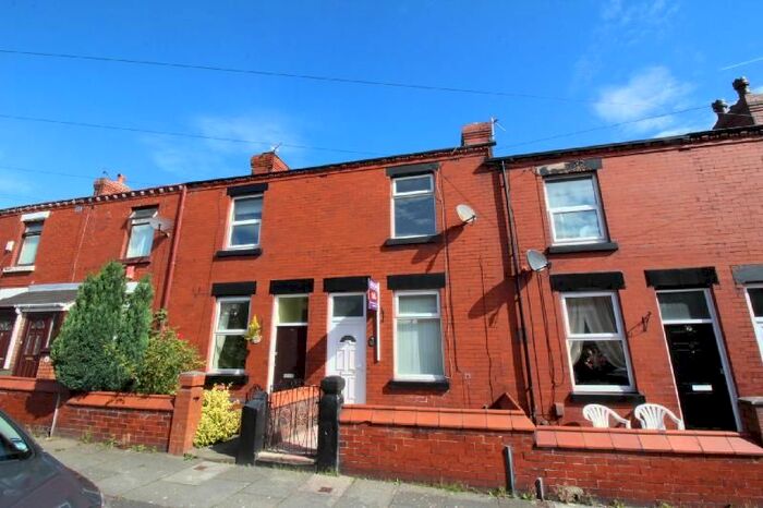 2 Bedroom Terraced House To Rent In Chamberlain Street, West Park, St Helens, WA10