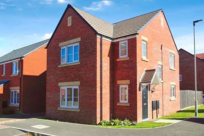 3 Bedroom Detached House For Sale In Wilton Avenue, Hampton Gardens, Peterborough, PE7