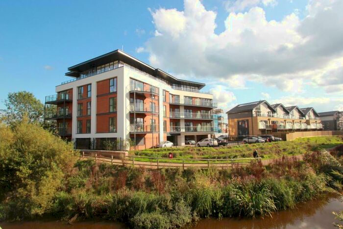 2 Bedroom Penthouse To Rent In Woking, GU22
