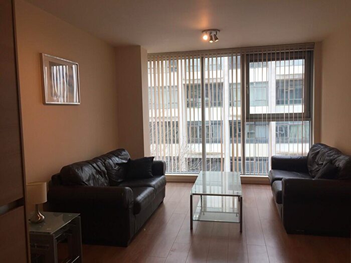 1 Bedroom Apartment To Rent In St Martin`s Gate, Worcester Street, B2