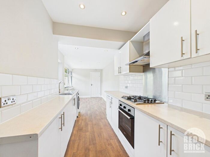 3 Bedroom End Of Terrace House To Rent In Dawson Road, Coventry, CV3
