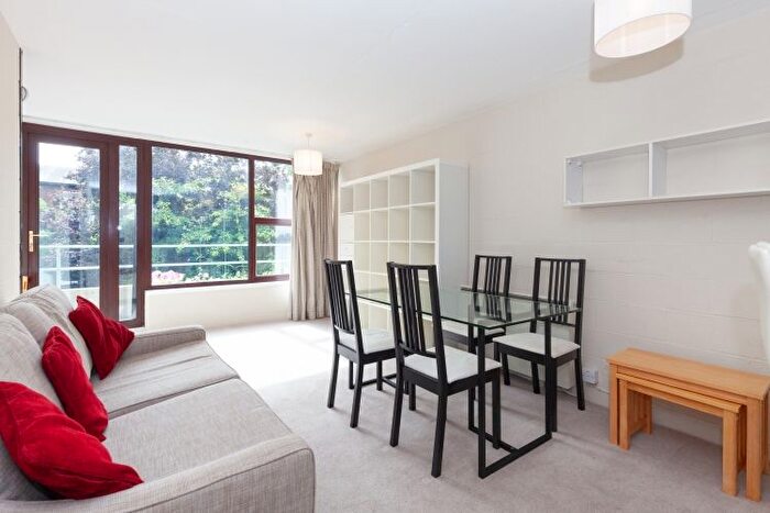 1 Bedroom Flat To Rent In Thackley End, Oxford, OX2