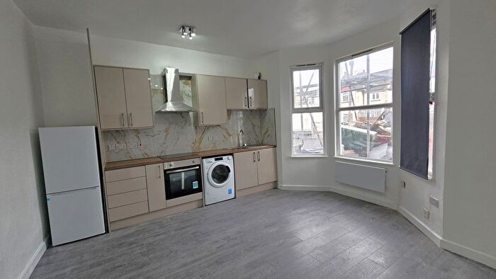 1 Bedroom Flat To Rent In Eastcote Road, South Harrow, HA2