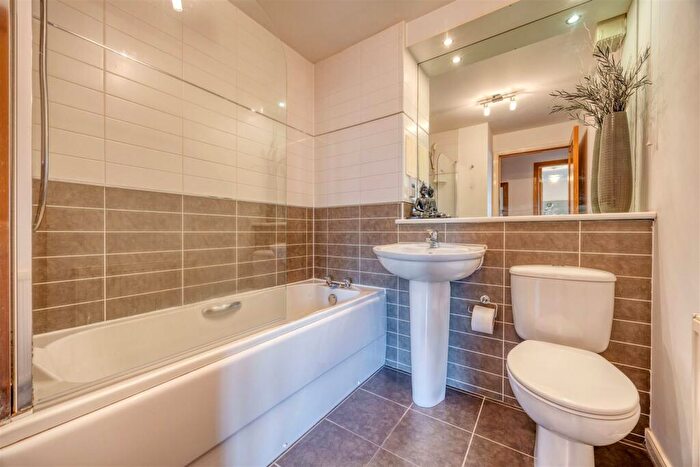 1 Bedroom Flat For Sale In Newabbey Road, Gartcosh, Glasgow, G69