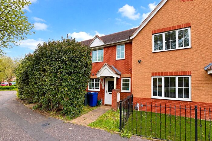 2 Bedroom Terraced House For Sale In Lancaster Road, Chafford Hundred, Grays, Essex, RM16