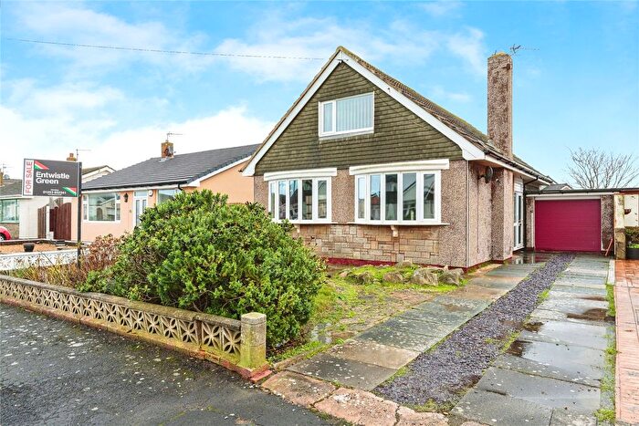 3 Bedroom Bungalow For Sale In Hove Avenue, Fleetwood, Lancashire, FY7