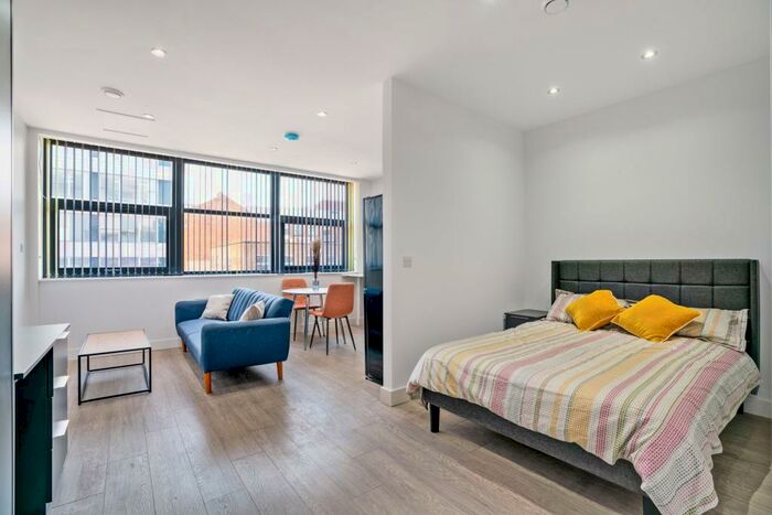 1 Bedroom Apartment To Rent In Charles Street, Leicester, LE1