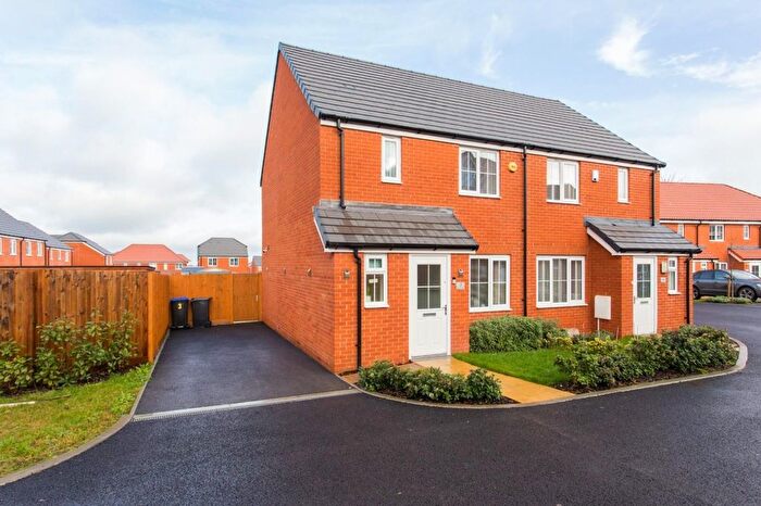 3 Bedroom Semi-Detached House For Sale In Buckle Drive, Aylesham, Canterbury, Kent, CT3