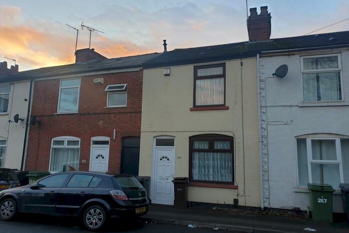 2 Bedroom Terraced House To Rent In Prestwood Road, Wolverhampton, WV11