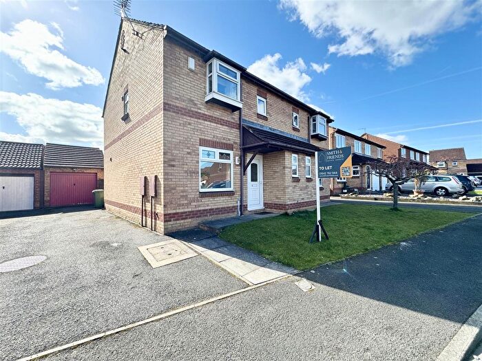 3 Bedroom Semi-Detached House To Rent In Holystone Drive, Ingleby Barwick, Stockton-On-Tees, TS17