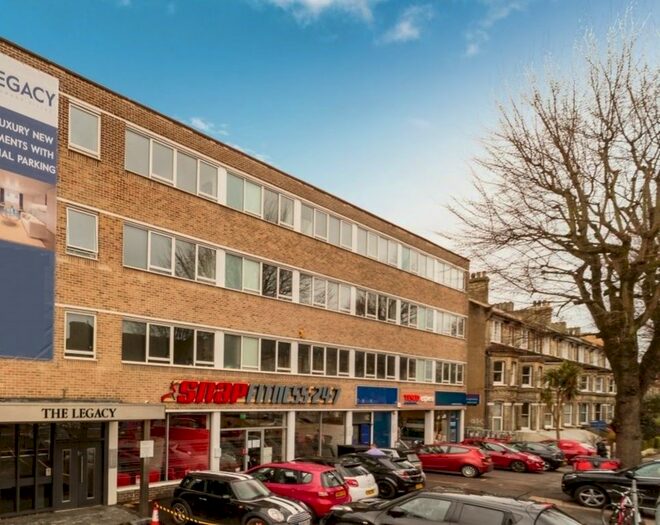 2 Bedroom Flat To Rent In Denmark Villas, Hove, BN3