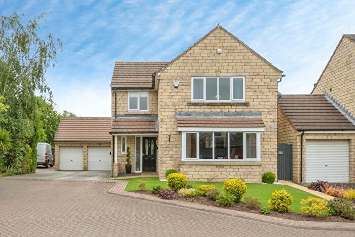 4 Bedroom Detached House For Sale In Riverside Close, Doncaster, DN4