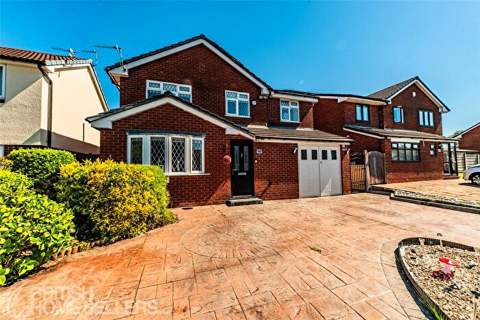 5 Bedroom Detached House For Sale In Vicars Hall Gardens, Worsley, Manchester, Greater Manchester, M28