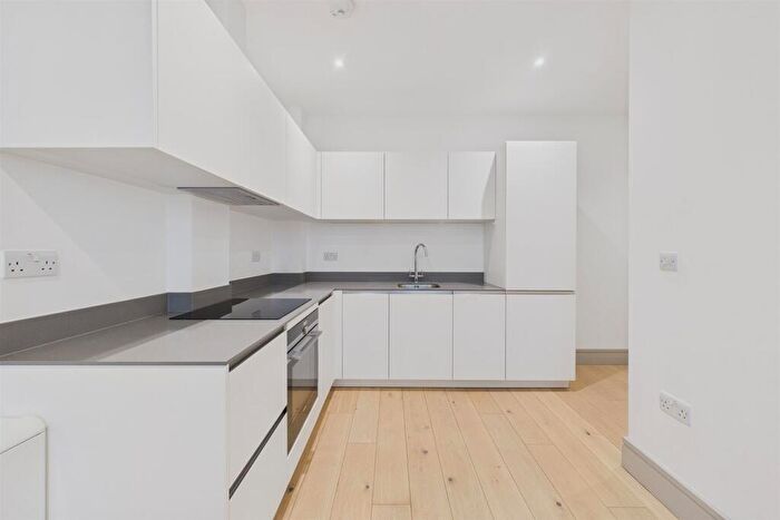 1 Bedroom Apartment To Rent In Imperial Drive, Harrow, HA2
