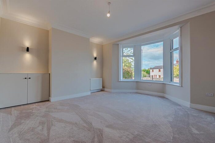 4 Bedroom Detached House For Sale In Church Street, Gildersome, Morley, LS27