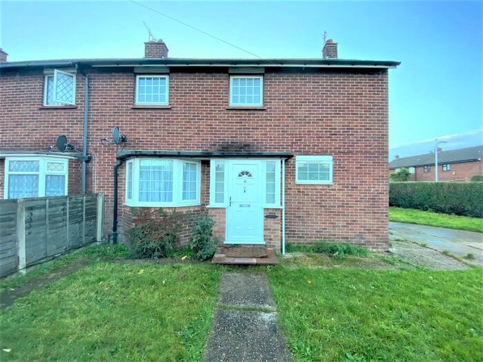 3 Bedroom Semi Detached House To Rent In Beech Close, West Drayton, UB7