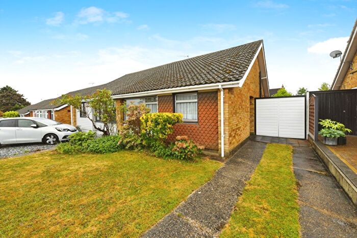 3 Bedroom Bungalow For Sale In Chaplin Close, Chelmsford, Essex, CM2