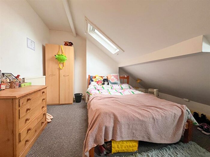 4 Bedroom House To Rent In Sharrow Vale Road, Ecclesall, Sheffield, S11